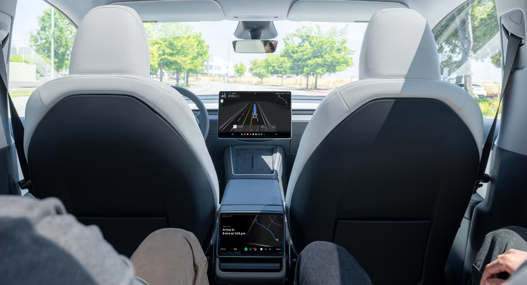 US-Aufsichtsbehörde untersucht Tesla-Unfall mit Todesfolge nach Zusammenstoß mit Wohnhaus