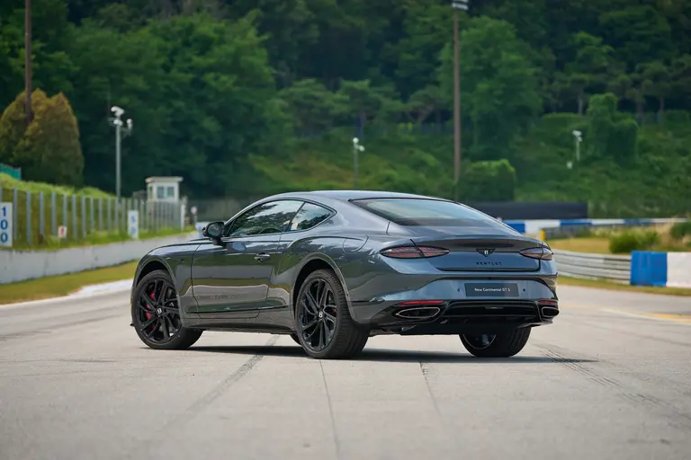 Bentley The New Continental GT S