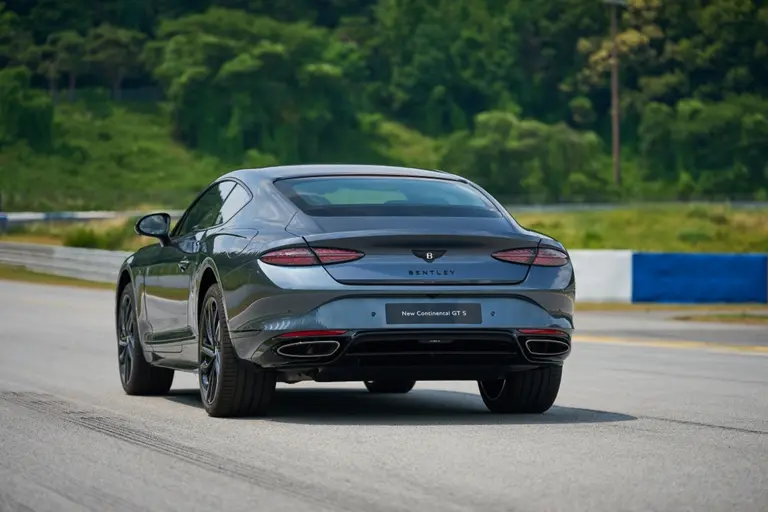 Bentley The New Continental GT S