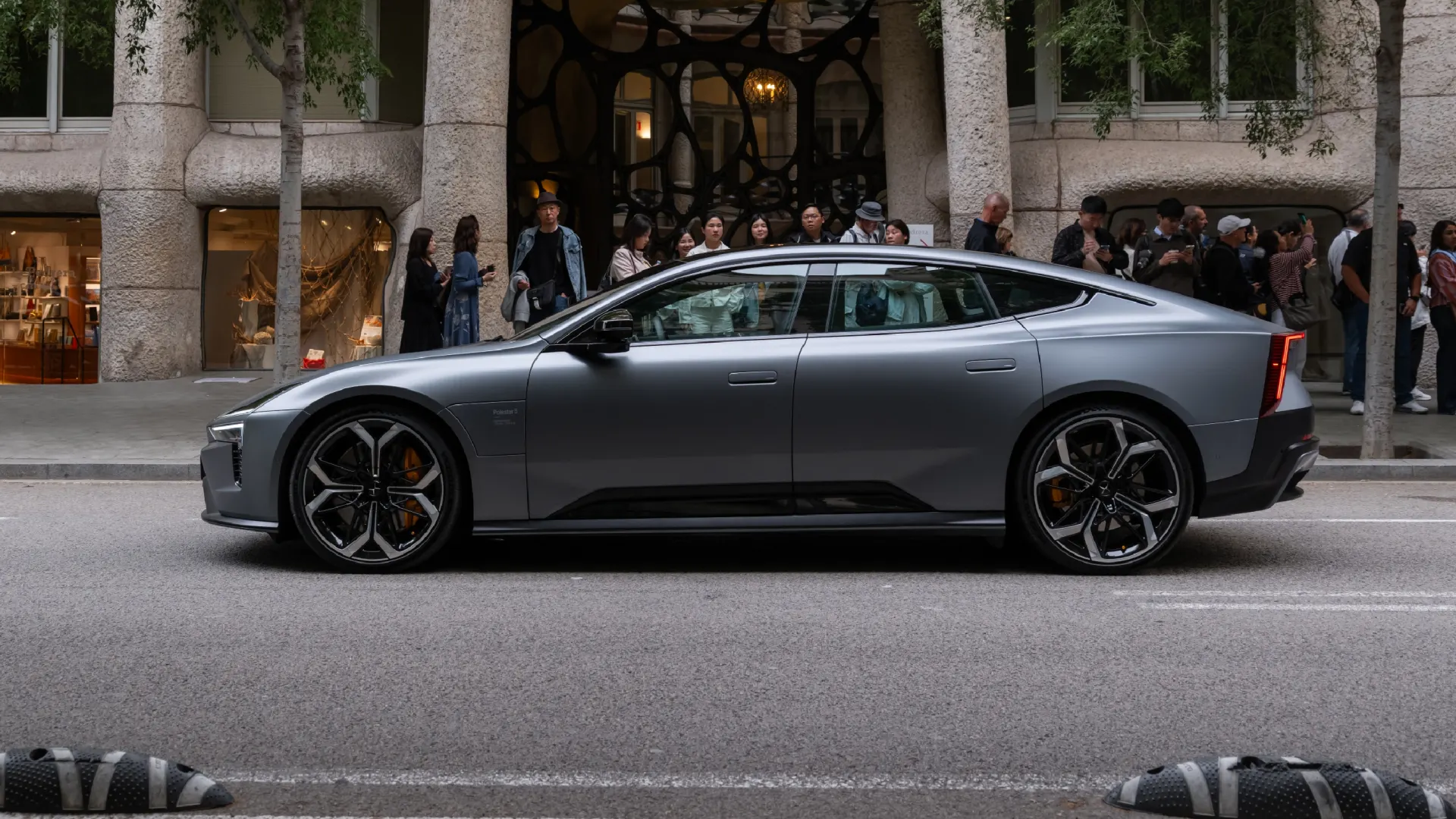 Polestar 5 Seite