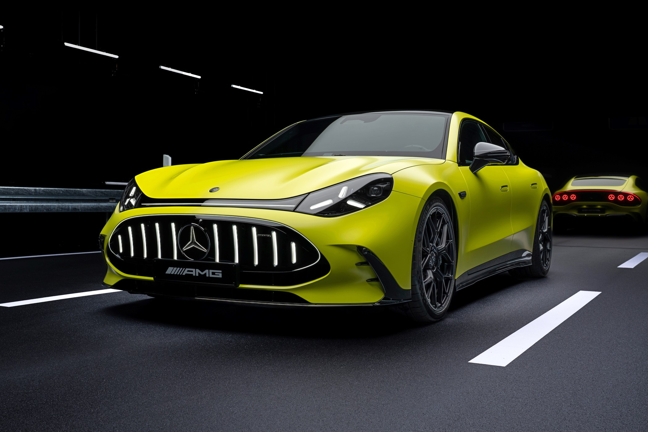 Электрический Mercedes-AMG GT 4-Door Coupe не должен был появиться на свет