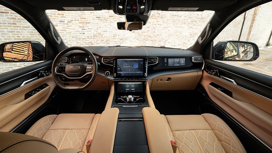 Jeep Grand Wagoneer