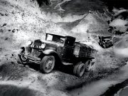 Durchs Gelände und Schlendrian: Wie und wozu 1933 die Karakum-Autofahrt durchgeführt wurde
