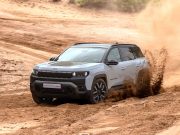 Jeep versucht alle davon zu überzeugen, dass der elektrische Compass 4xe ein echter Geländewagen ist