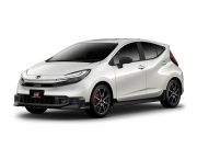 Dem überarbeiteten Toyota Aqua Fließheck wurde die Sportversion GR Sport zurückgegeben.